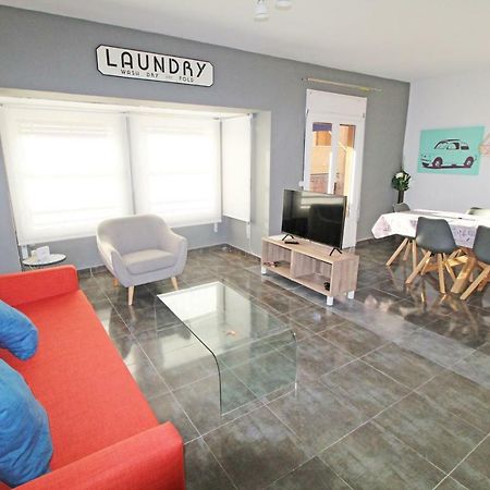 Centrico Y Espacioso Piso En Barrio Tranquilo Аліканте Екстер'єр фото